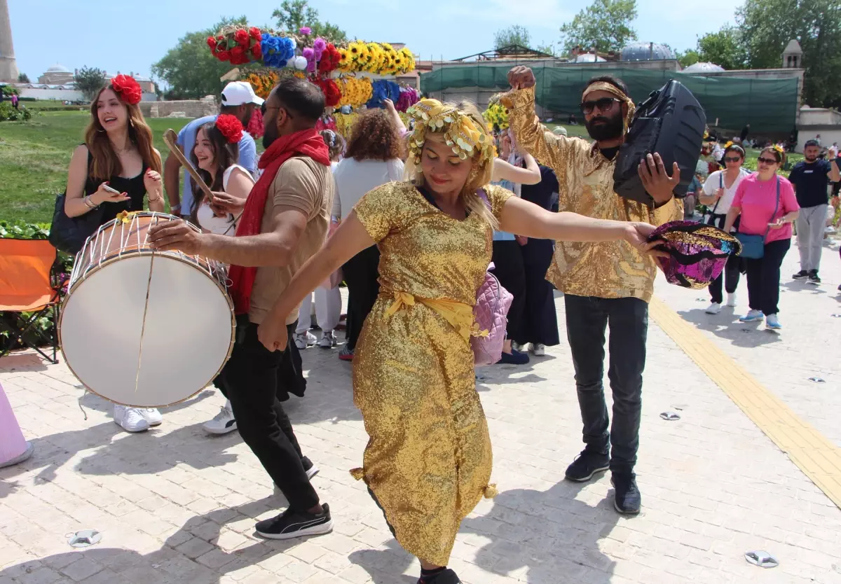 Kakava-Hıdırellez Şenlikleri Edirne'yi Şenlendirdi