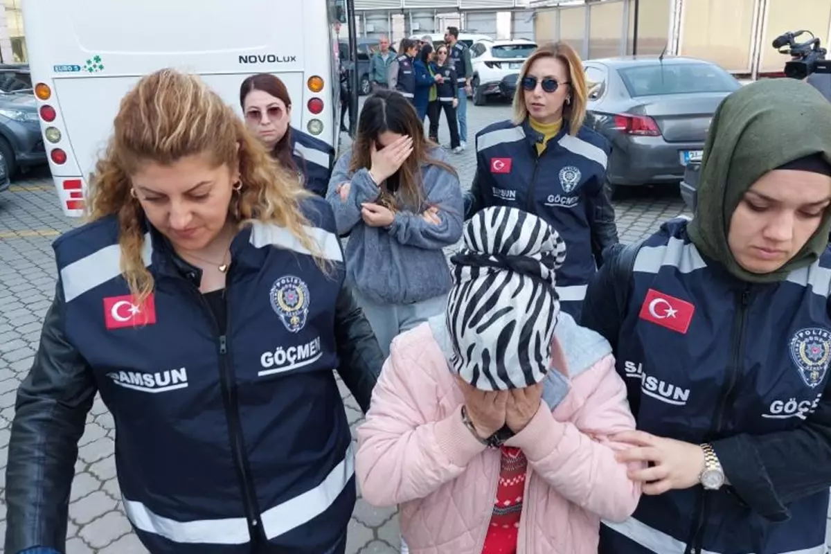 Masaj salonlarına fuhuş baskını