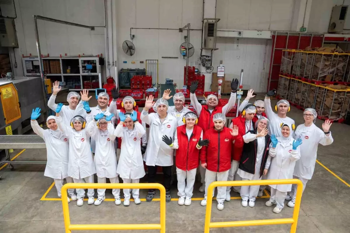 Eker Süt Ürünleri, Otizmli Bireyleri İş Gücüne Dahil Ediyor