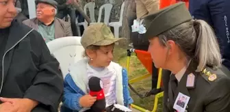 Şehidin 4 yaşındaki kızıyla kadın komutan arasındaki diyalog izleyenleri kahretti