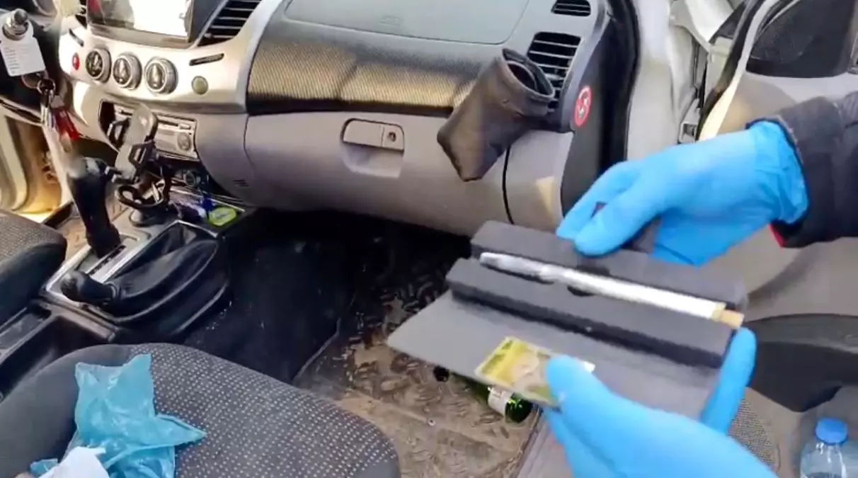Mersin'de Suikast Silahı ve Ruhsatsız Tabancalar Ele Geçirildi