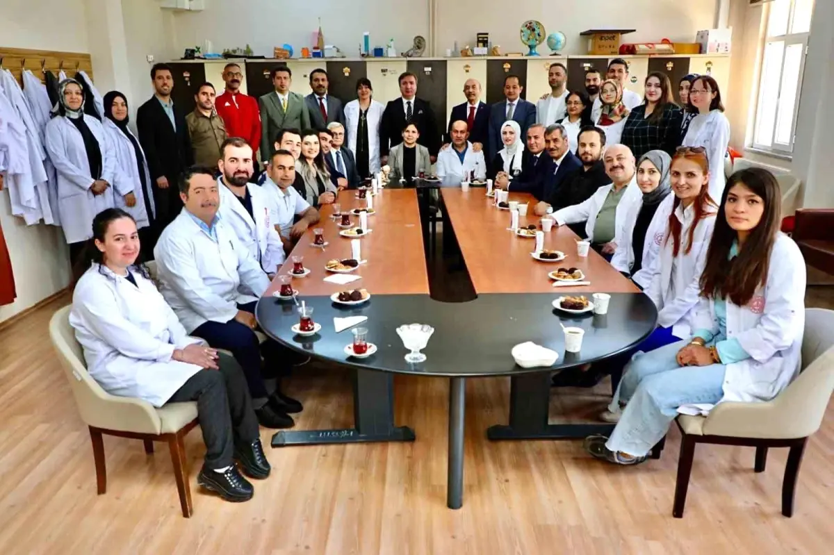 Vali Aydoğdu, Meslek Liselerinin Ekonomiye Katkısını Vurguladı