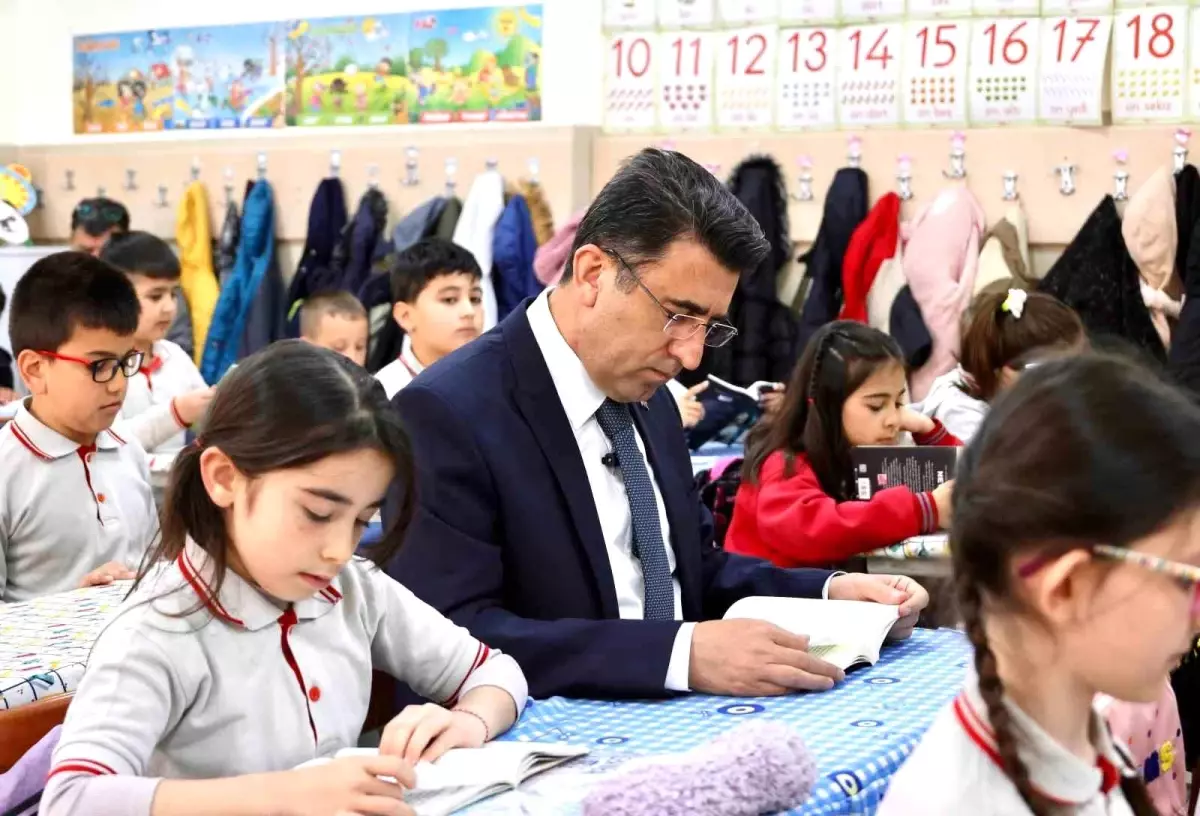 Vali Şefik Aygöl, Eğitim Ziyaretlerine Devam Ediyor