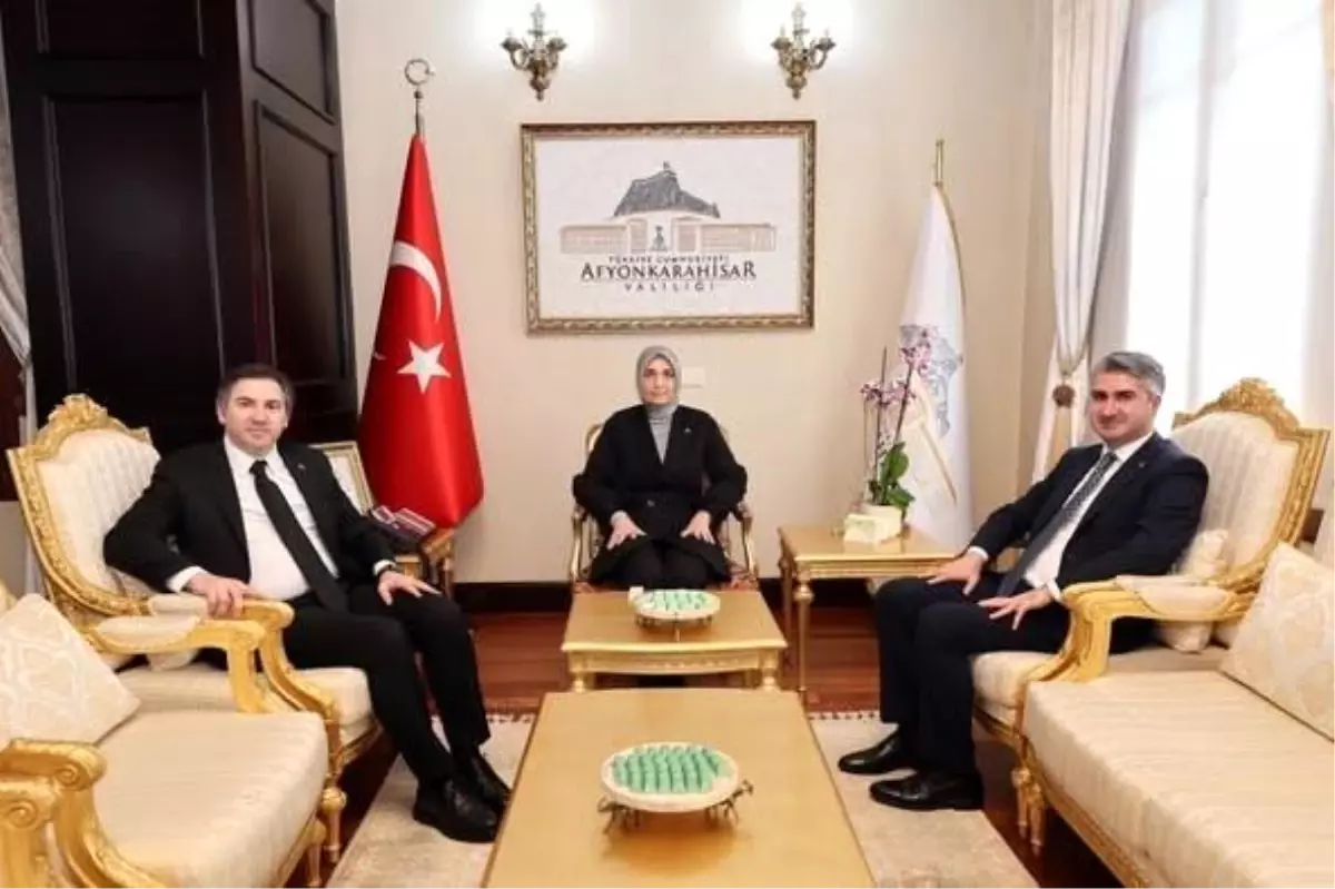 Bakan Yardımcıları Afyonkarahisar'da Projeleri Görüşmek İçin Bir Araya Geldi