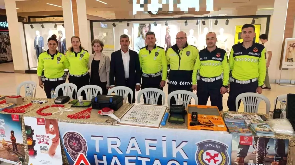 Bandırma'da Trafik Haftası Etkinlikleri Düzenlendi