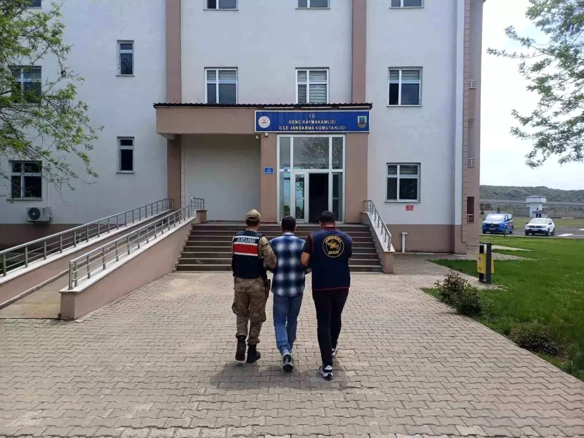 Bingöl'de İki Zanlı Yakalandı