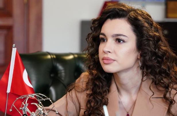 Bir Gece Masalı 32. bölüm tek parça izleme linki var mı?