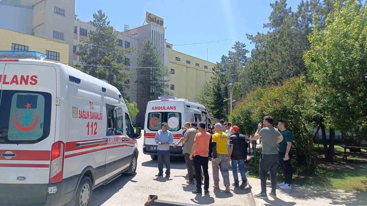 Çorum'daki Un Fabrikasında Patlama: 7 İşçi Yaralandı