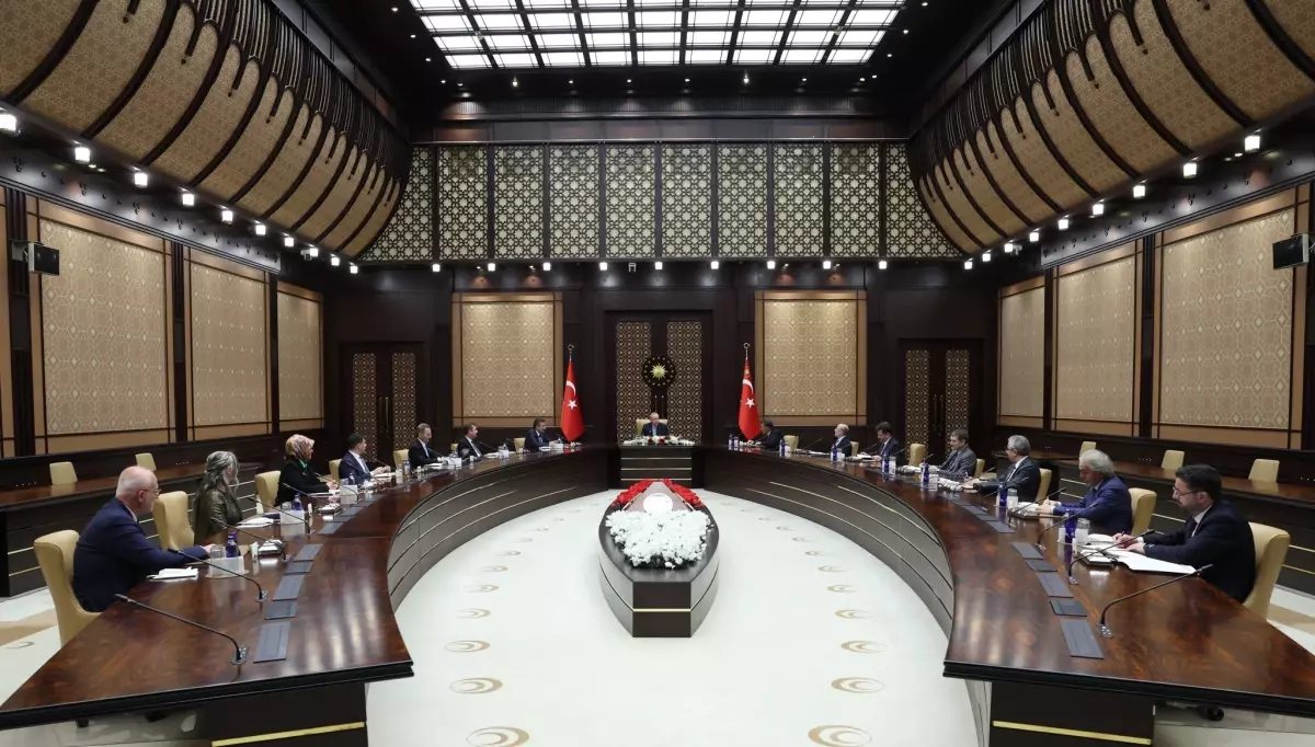 Cumhurbaşkanı Erdoğan, Politika Kurulları Başkanvekillerini Kabul Etti
