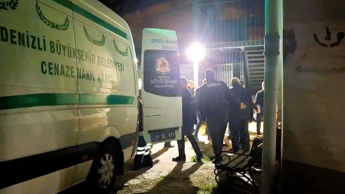 Denizli'de yem karma makinesine düşen besici hayatını kaybetti