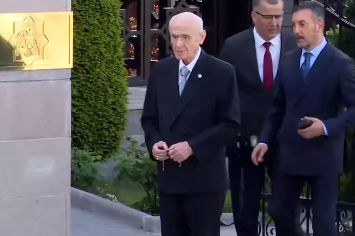 Erdoğan ve Bahçeli'den Sürpriz Zirve! İkili Görüşme Başladı