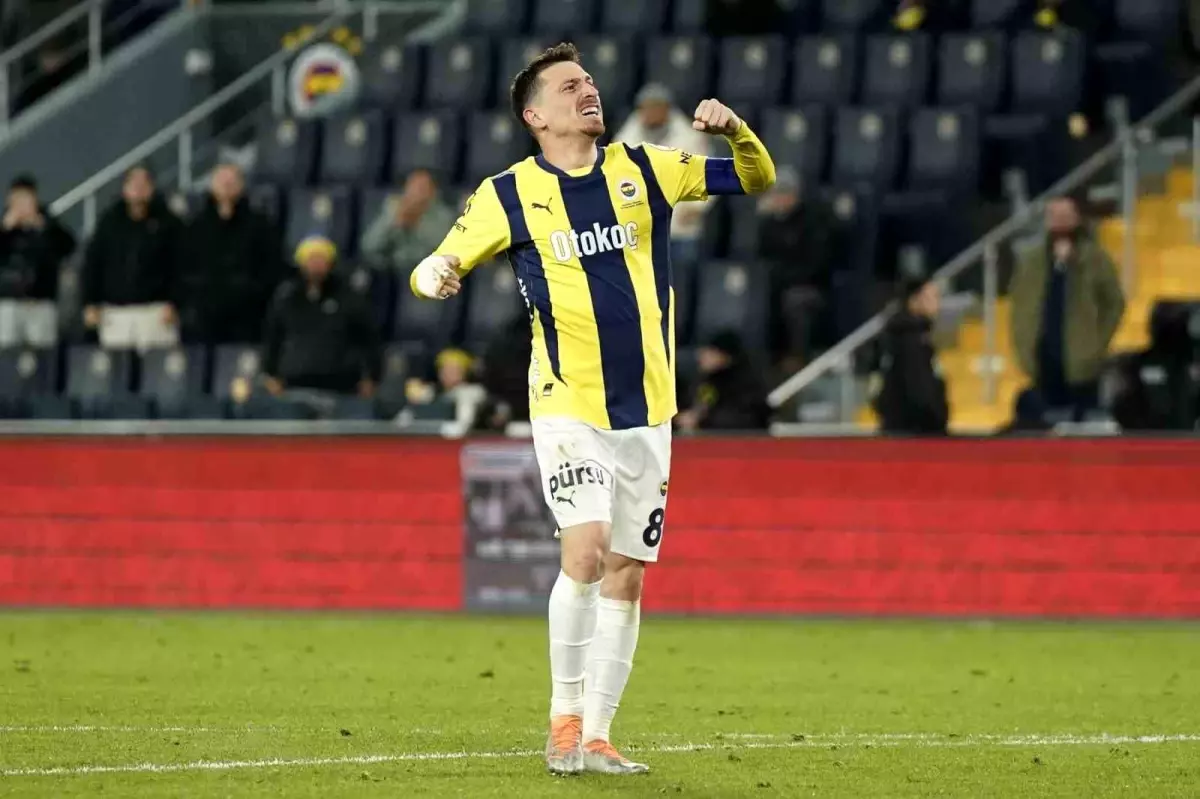 Fenerbahçe'den Mert Hakan Yandaş Açıklaması: Ameliyat Oldu