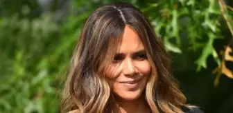 Halle Berry iç çamaşırı giymeden kırmızı halıya çıktı