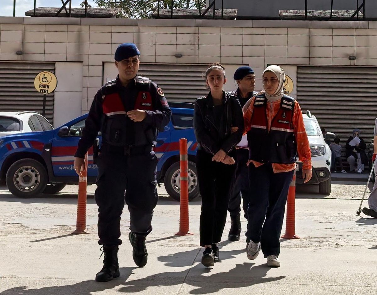 Hakkında 8 Yıl Hapis Cezası Bulunan Kadın İnegöl'de Yakalandı