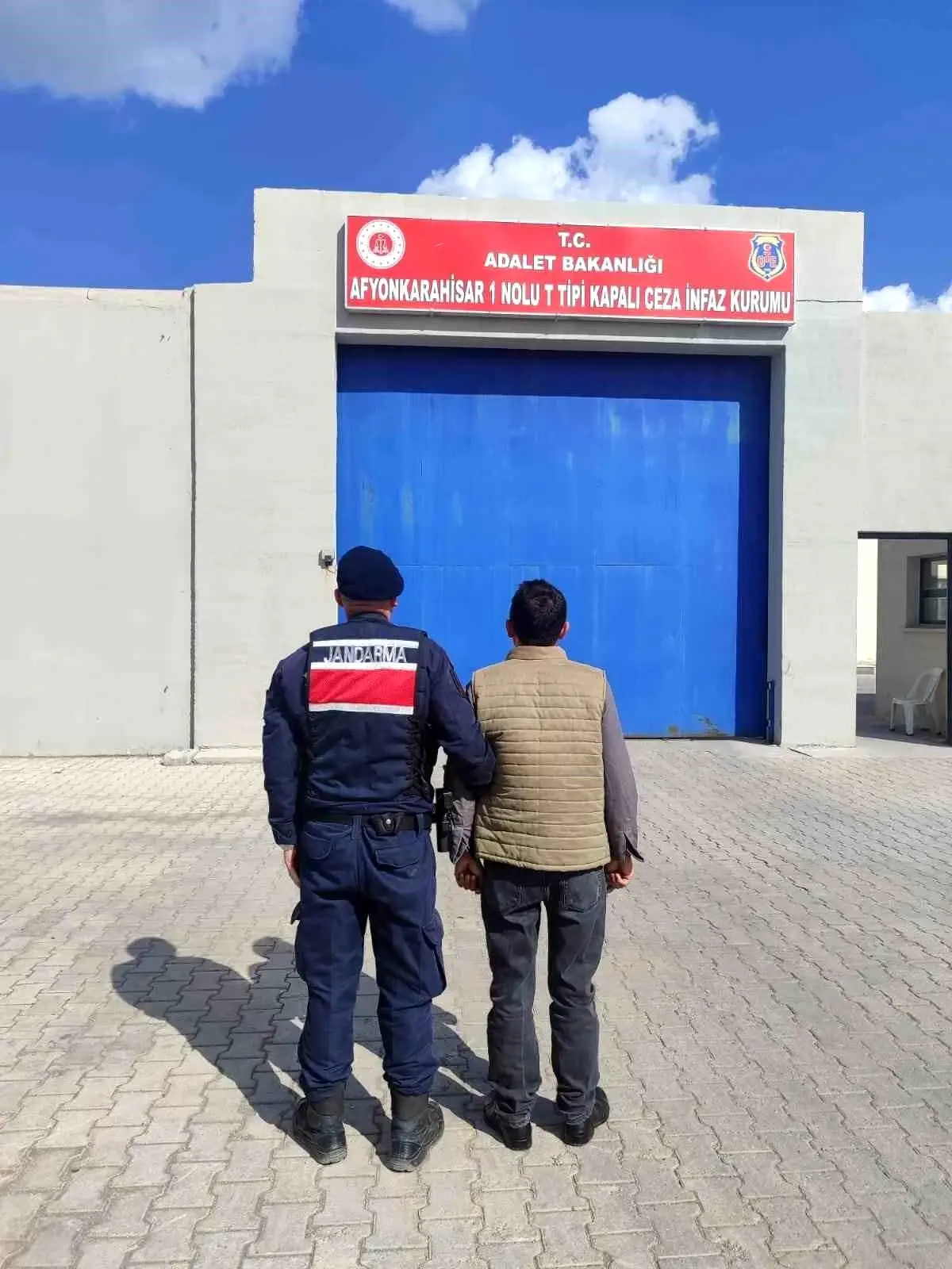 Kasten Yaralama Suçundan 4 Yıl Hapisle Aranan Şahıs Yakalandı