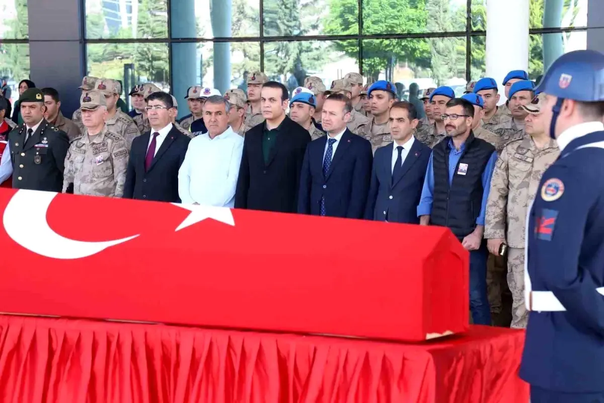 Adıyaman'da Trafik Kazasında Hayatını Kaybeden Uzman Çavuş İçin Tören Düzenlendi