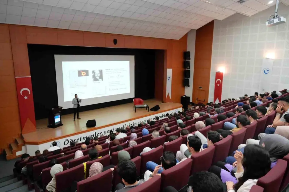 Kuantum Çağına Doğru Konferansı Adıyaman Üniversitesi'nde Gerçekleştirildi