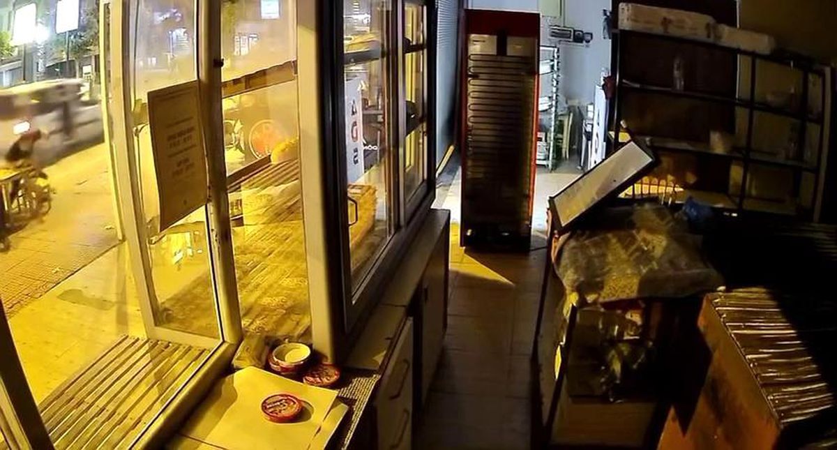 Adana'da Gece Yarısı Ateş Açan İki Şüpheli Yakalandı