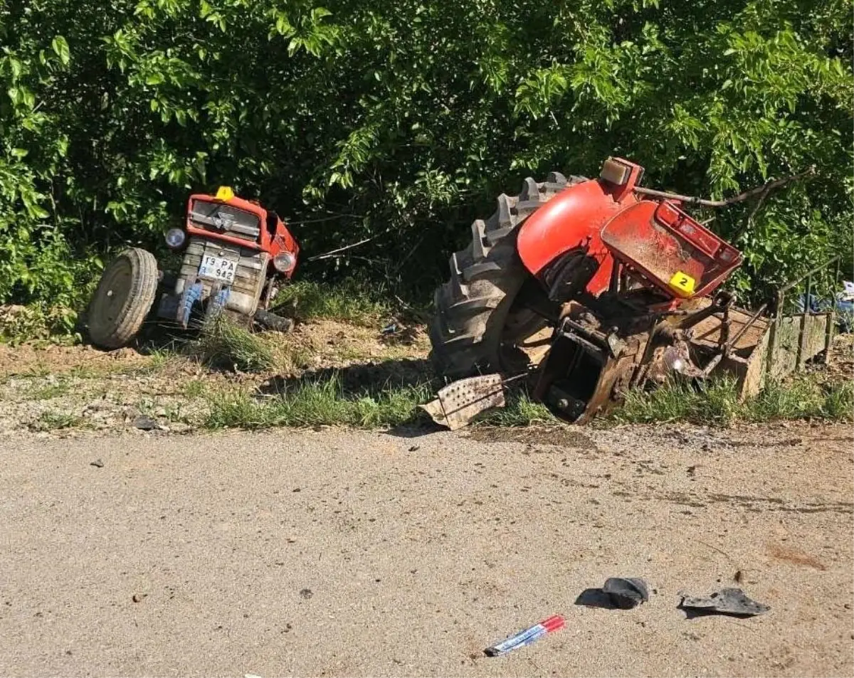 Ödemiş'te Trafik Kazası: Traktör Sürücüsü Hayatını Kaybetti