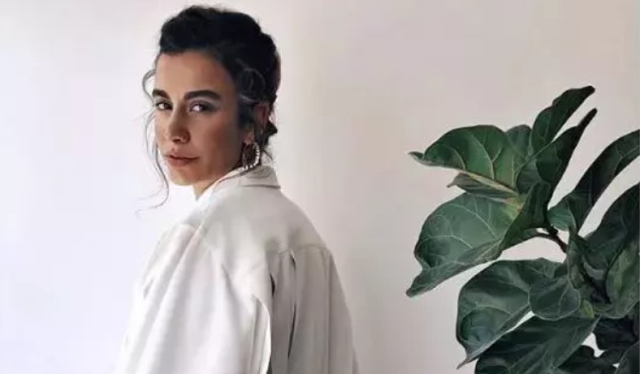 Zeynep Mayruk Sarıtaş kimdir? Tolga Sarıtaş'ın karısı Zeynep Mayruk kaç yaşında, ne iş yapıyor? Zeynep Mayruk Sarıtaş kimdir? Tolga Sarıtaş'ın karısı Zeynep Mayruk kaç yaşında, ne iş yapıyor?