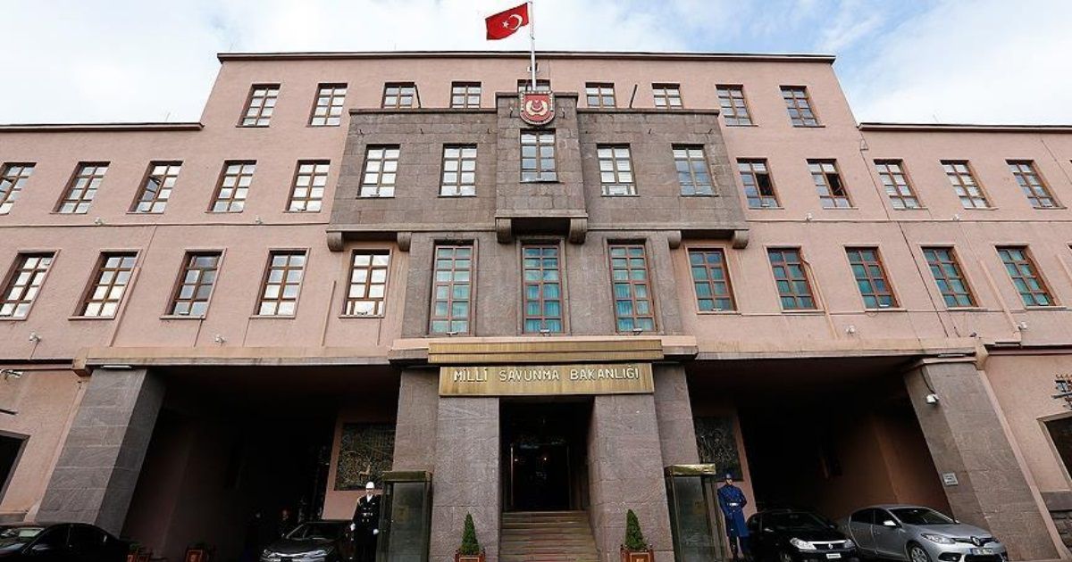 Askerlik 3 aya düşecek mi? Milli Savunma Bakanlığı'ndan açıklama geldi!