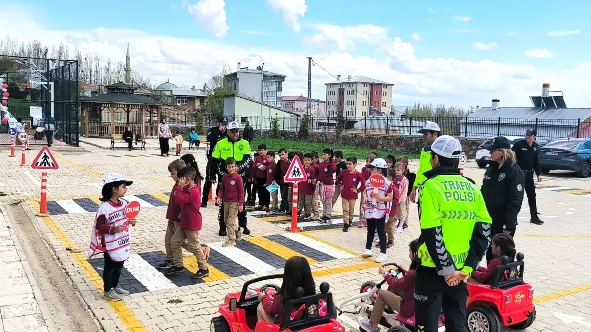Aydıntepe'de Trafik Haftası nedeniyle etkinlik düzenlendi