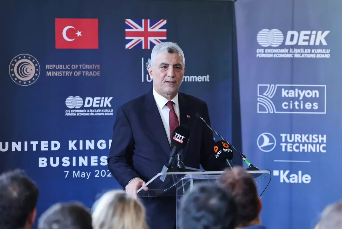 Bakan Bolat, Londra'da Türkiye-Birleşik Krallık İş Forumuna Katıldı