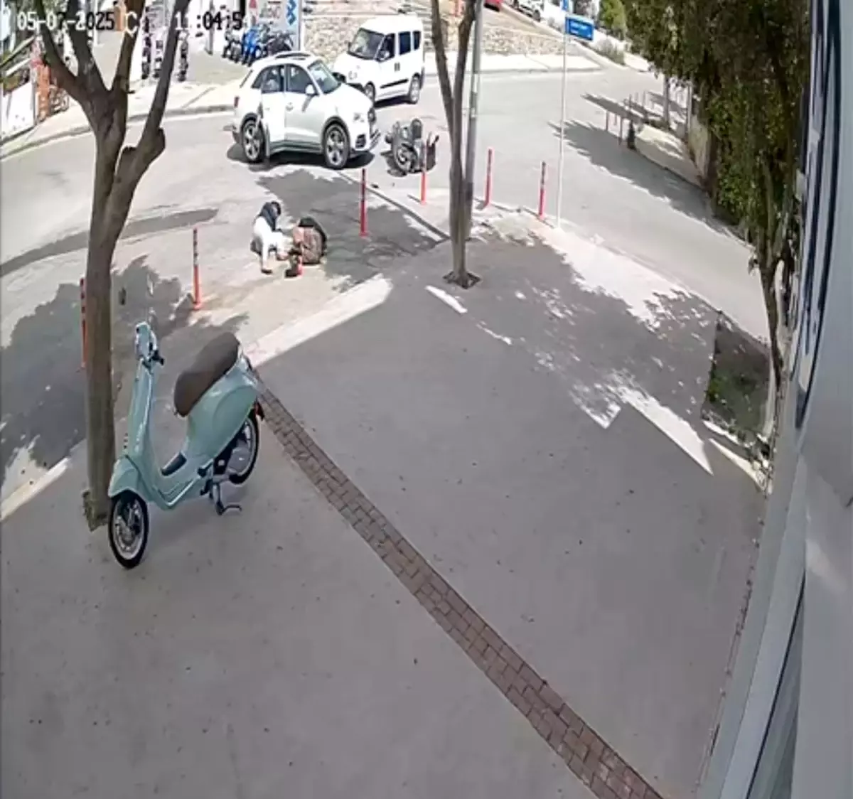 Bodrum'da Motosiklet ve Cip Çarpıştı: İki Yaralı