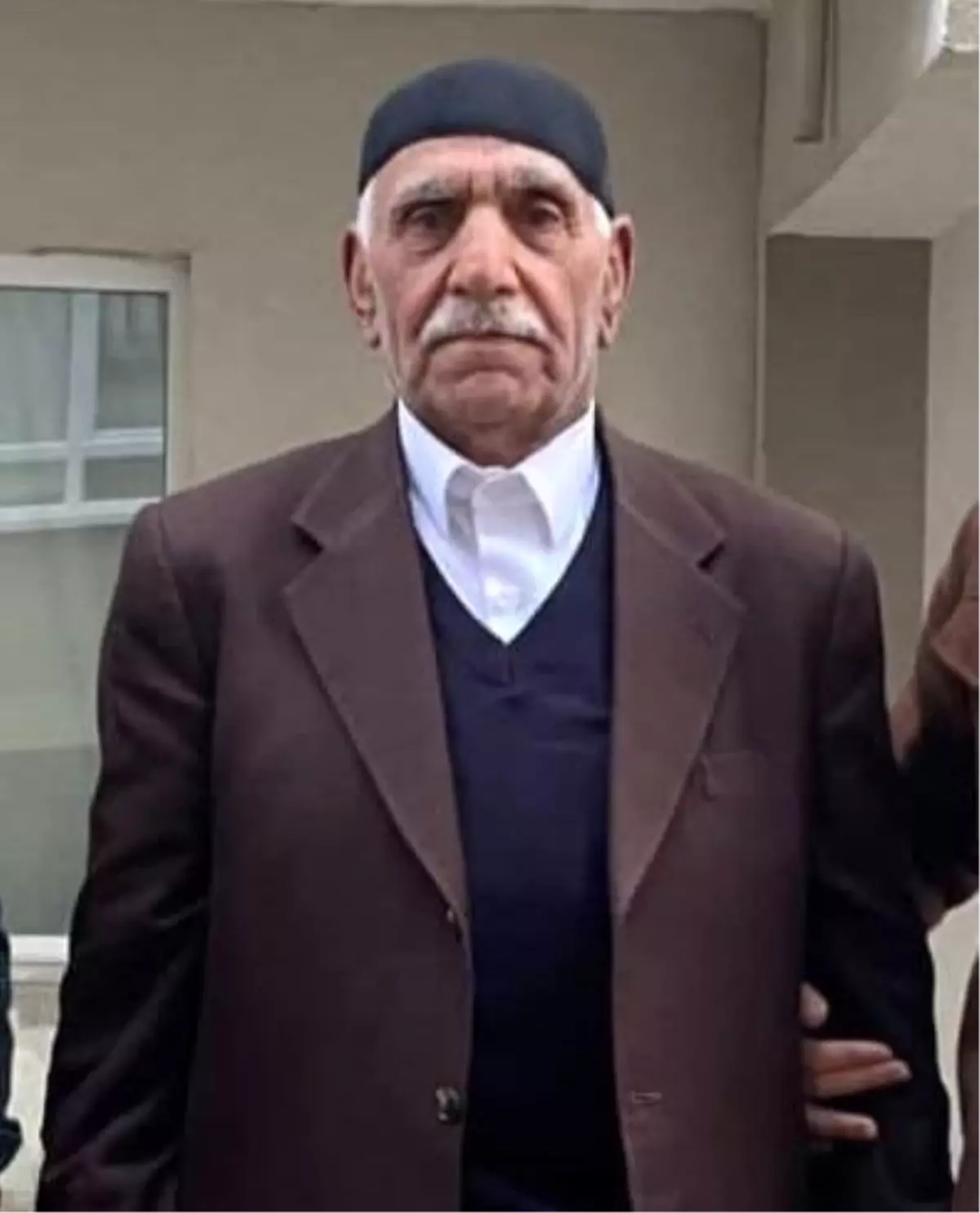 Alzheimer Hastası 85 Yaşındaki Lütfü Nalkıran Kayıp