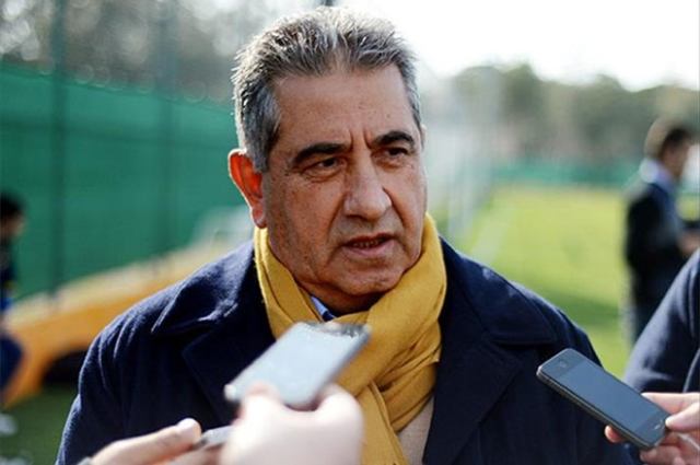 Canlı: Kongre kararı mı aldı? Ali Koç konuşuyor Canlı: Kongre kararı mı aldı? Ali Koç konuşuyor