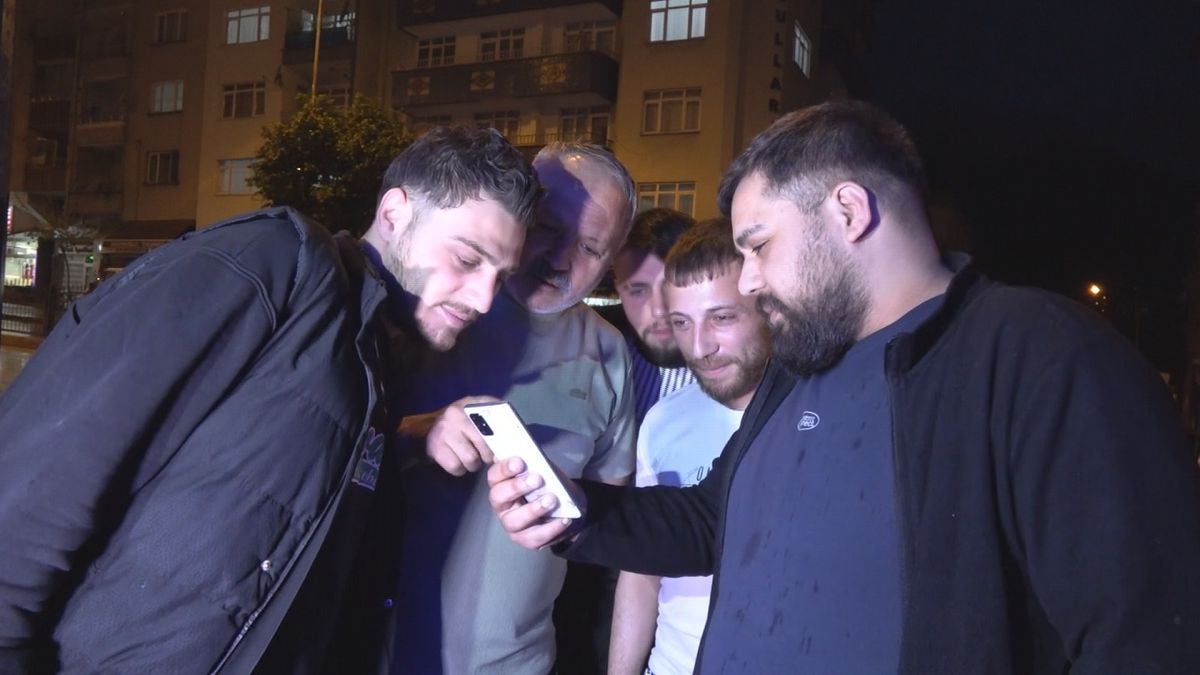 Amasya'da Yıldırım Düşmesi Canlı Yayına Yansıdı
