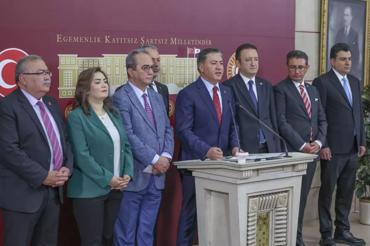 CHP'li Murat Emir: HSK Seçimlerinin Oylama Usulü Anayasa'ya Aykırı