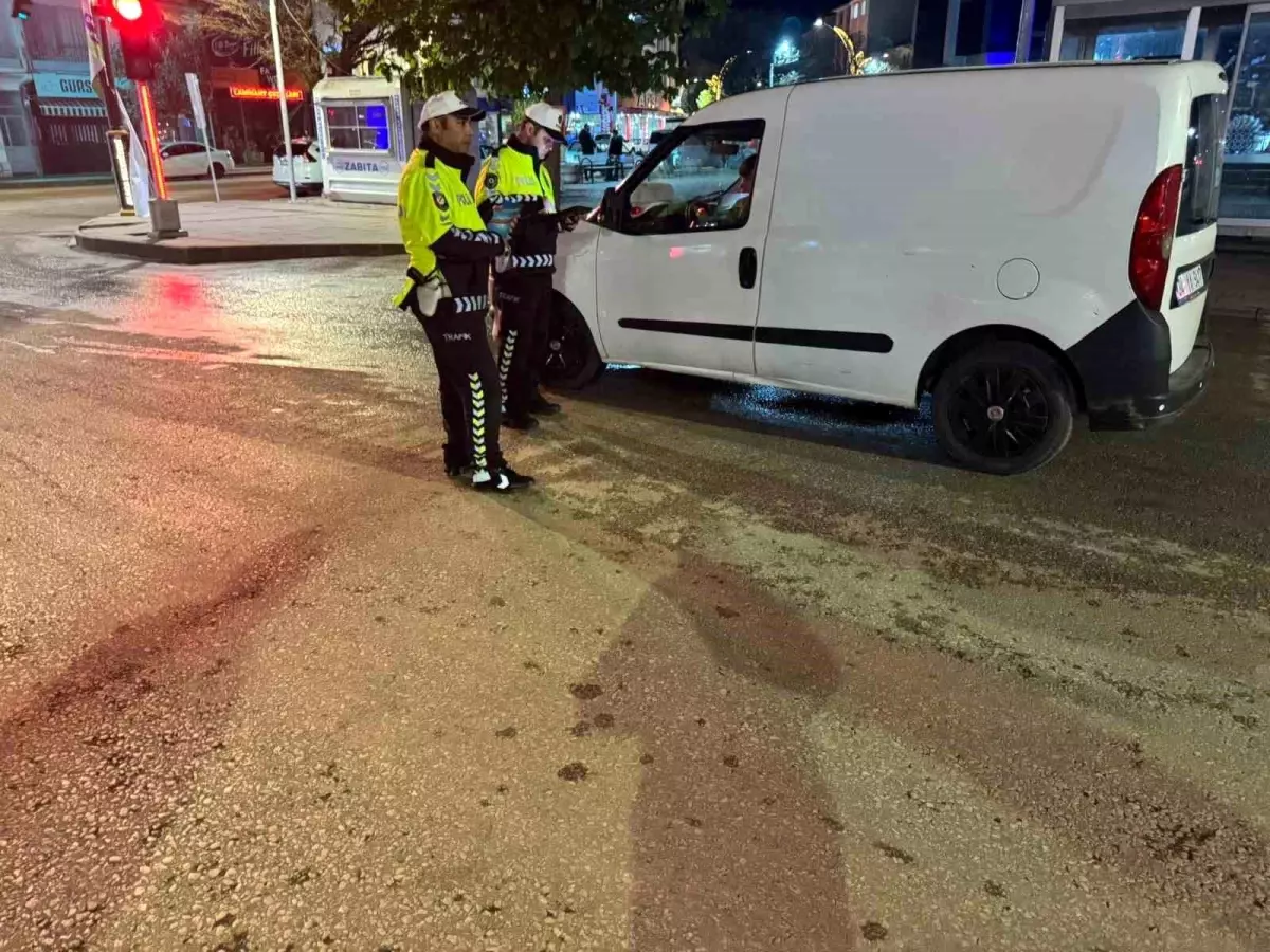 Çorum'da Emniyet Kemeri Uygulaması Gerçekleştirildi