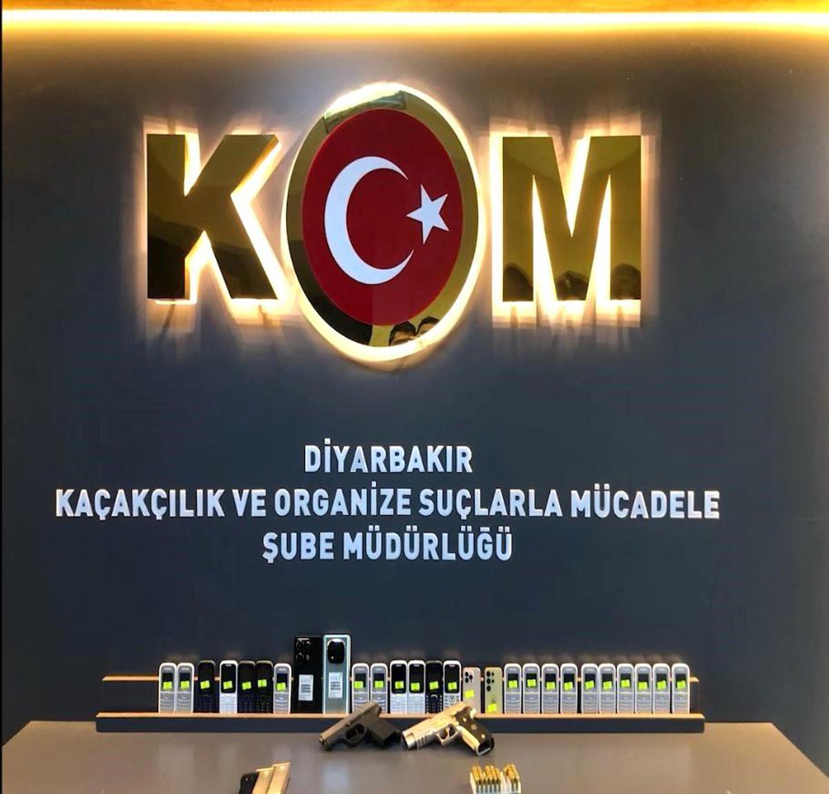 Diyarbakır'da Gümrük Kaçağı Ürün Operasyonu: 5 Tutuklama