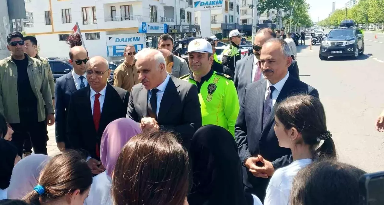 Diyarbakır'da Trafik Haftası Kutlandı