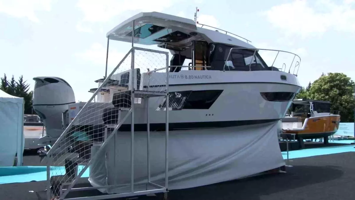 Ankara'da Milyonluk Tekneler Artı Boat Show'da Sergilendi
