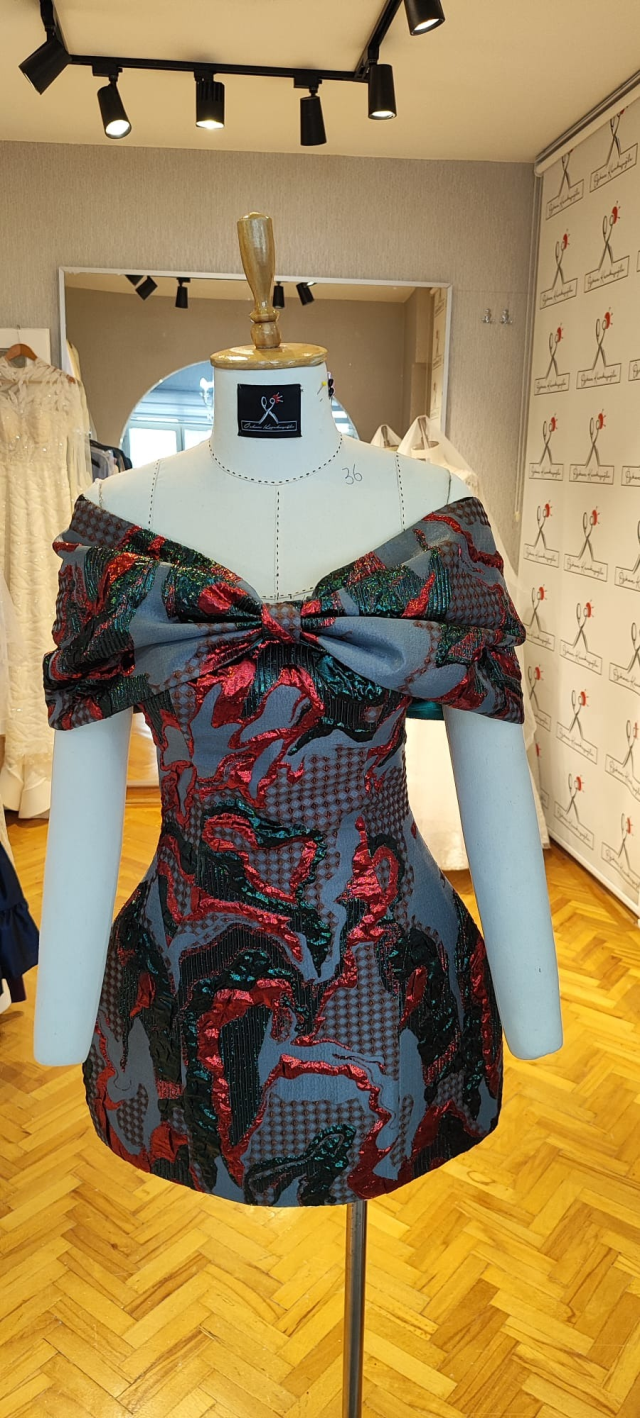 Moda dünyasında devrim: Gelinlik ve damatlık aynı çatı altında hayat buluyor