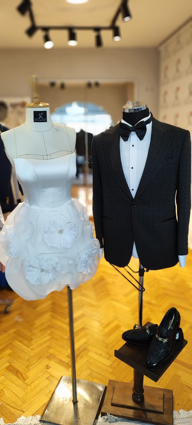 Moda dünyasında devrim: Gelinlik ve damatlık aynı çatı altında hayat buluyor