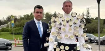 Osman Gökçek, Meclis'e Yavaş maskeli cansız mankenle geldi