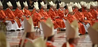 Papalık bilmecesi! En uzun seçim 1006 gün sürdü, içeriye yiyecek sokulması yasak