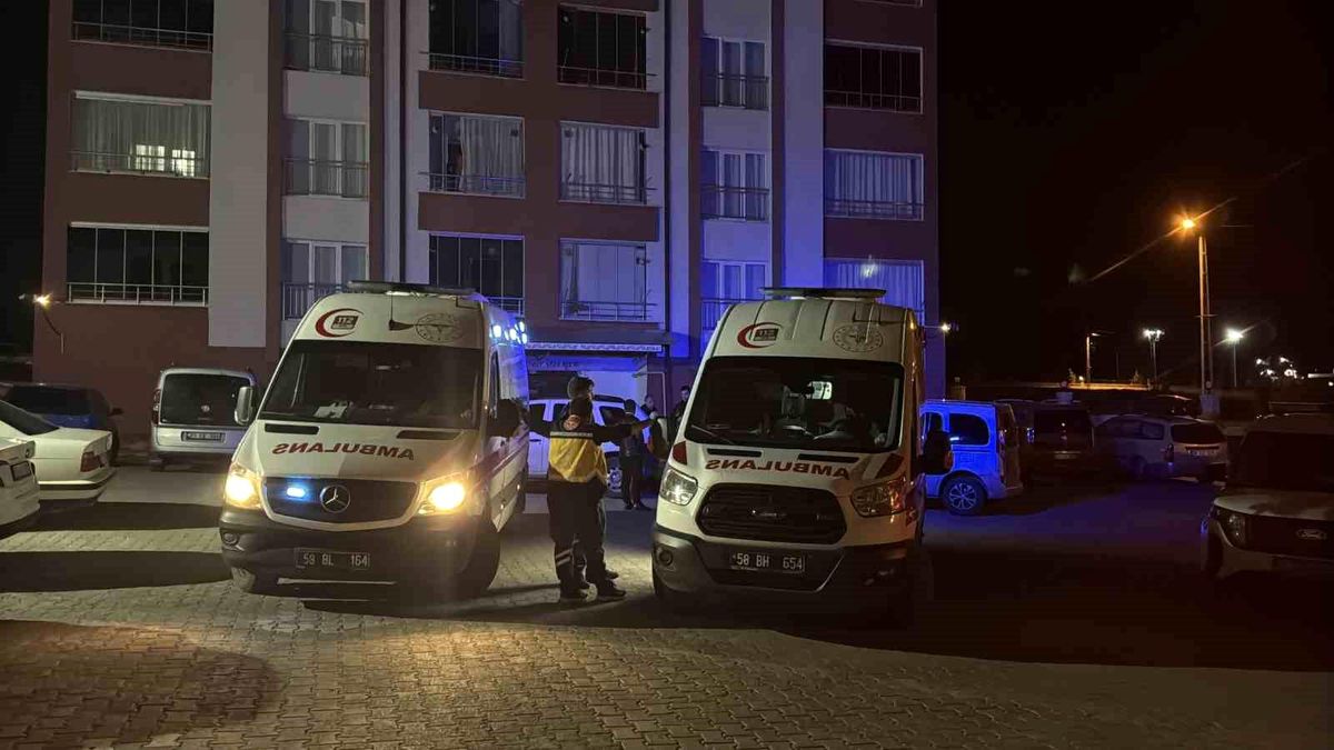Sivas'ta İki Kardeş Boğazları Kesilerek Öldürülmüş Bulundu