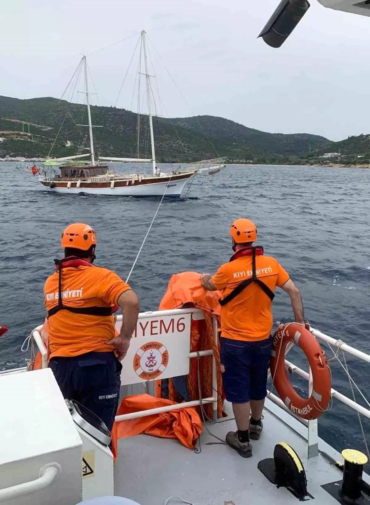 Bodrum'da Suda Kalma Tehlikesi Geçiren Tekne Kurtarıldı