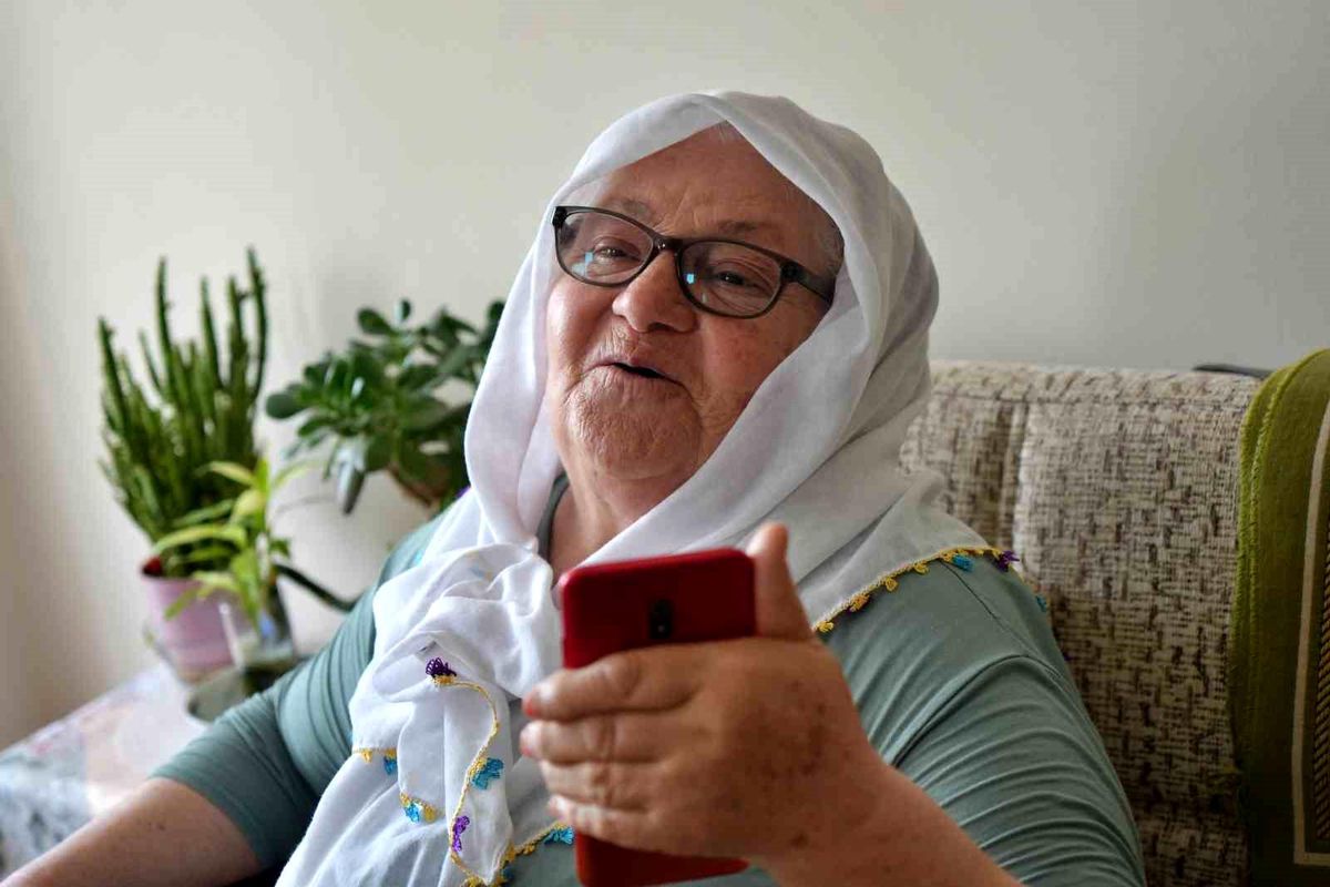 Fahriye Nine Dolandırıcıya Geçit Vermedi