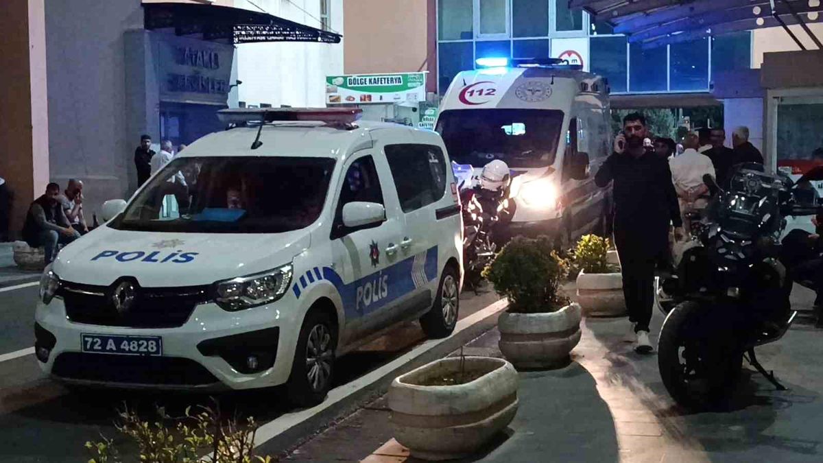 Batman'da Motosiklet Kazası: 3 Ağır Yaralı