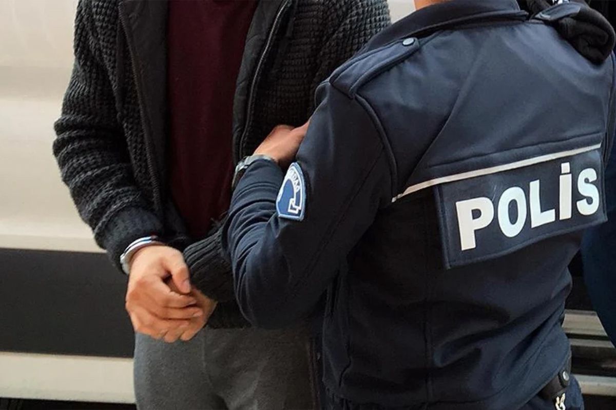 Beşiktaş'ta eğlence mekanında silahlı saldırı! Saldırgan gözaltında