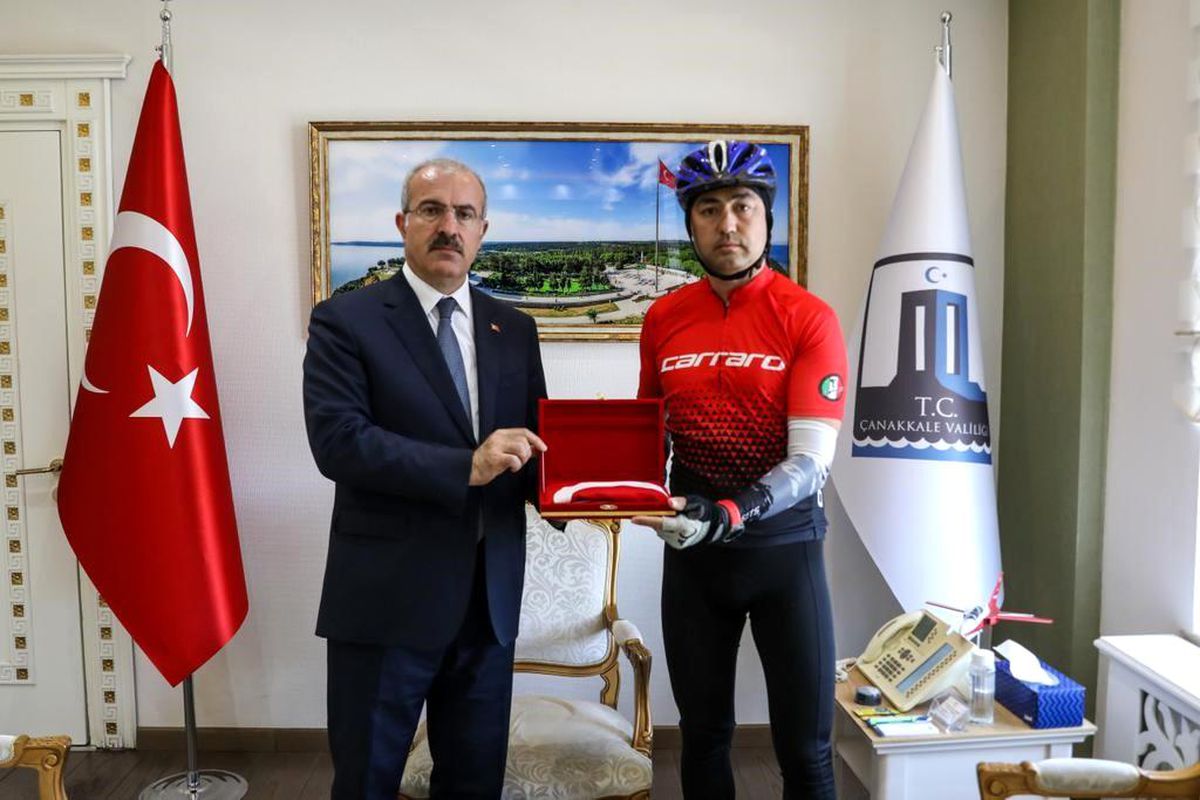 Murat Tecimen, Çanakkale'den Samsun'a Türk Bayrağı ile Yol Alıyor