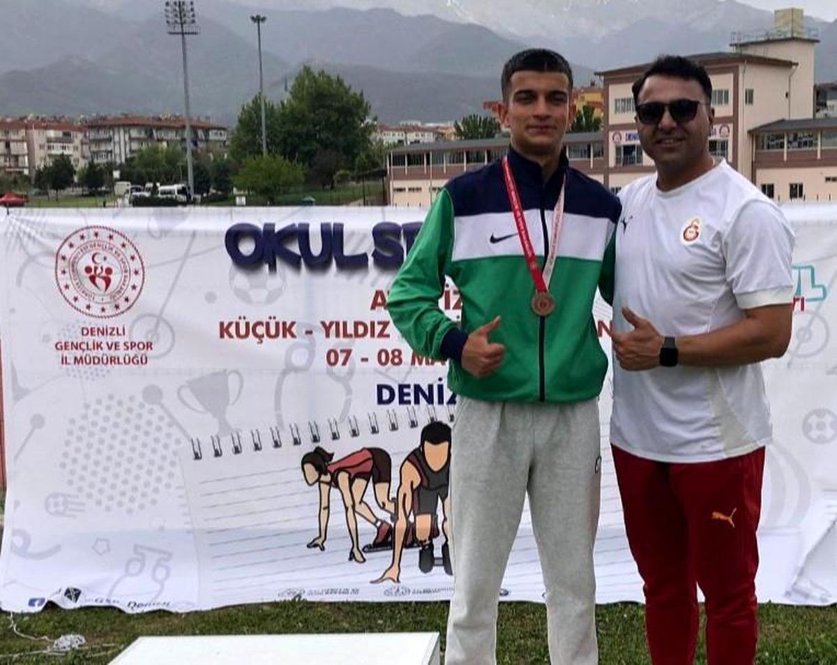 Görkem Efe Tan, Okul Sporları Atletizm Türkiye Şampiyonası'nda 3. Oldu
