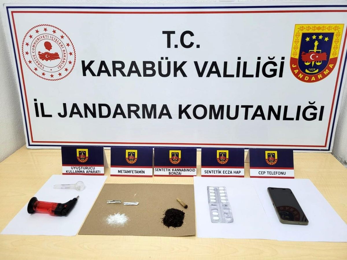 Karabük'te Uyuşturucu Operasyonu: 3 Kişi Yakalandı