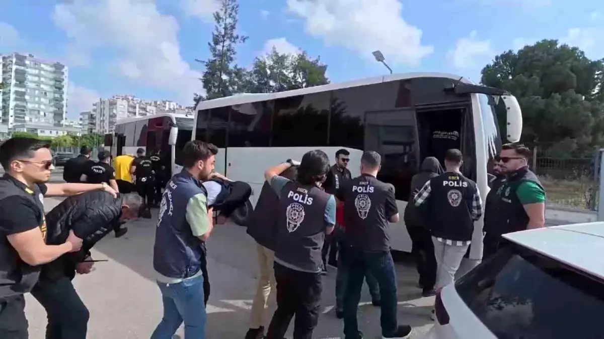 Adana Polisi Yasa Dışı Bahis Şebekesini Çökertti: 26 Şüpheli Yakalandı