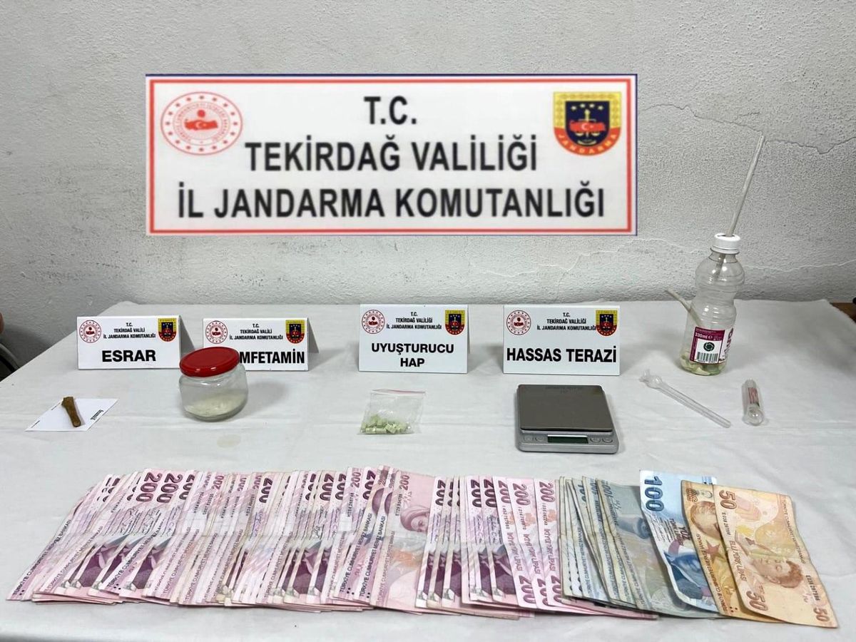 Tekirdağ'da Uyuşturucu Operasyonları: Çok Sayıda Madde ve Para Ele Geçirildi
